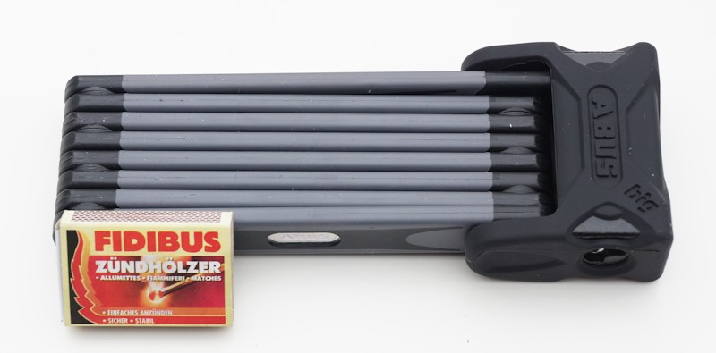 Abus Bordo Big und Streichholzschachtel Abus Bordo Big und Streichholzschachtel