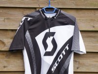 Fahrradbekleidung – Darauf sollte man vor dem Kauf achten Fahrradbekleidung – Darauf sollte man vor dem Kauf achten