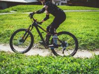 Sicherheit auf dem Mountainbike – Tipps für Einsteiger Sicherheit auf dem Mountainbike – Tipps für Einsteiger
