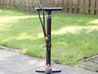 SKS Standluftpumpe Aircontrol 8.0 im Test SKS Standluftpumpe Aircontrol 8.0 im Test
